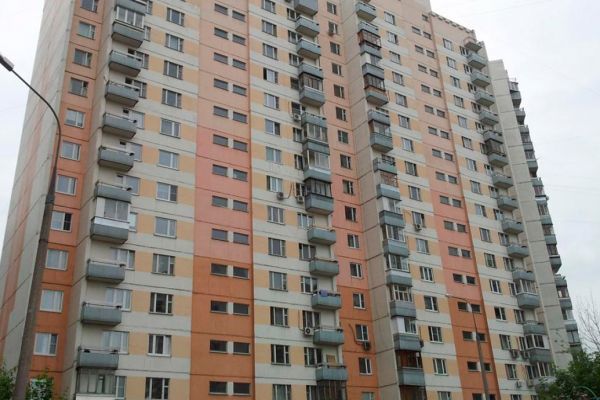Обшивка лоджий и балконов сайдингом снаружи - фото 56